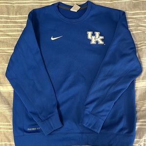 Therma Fit Nike UK sweatshirt